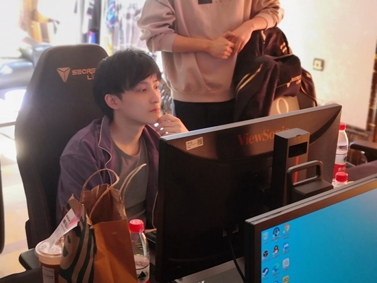 LPL转会期最新动态 BLG新打野引入引发关注